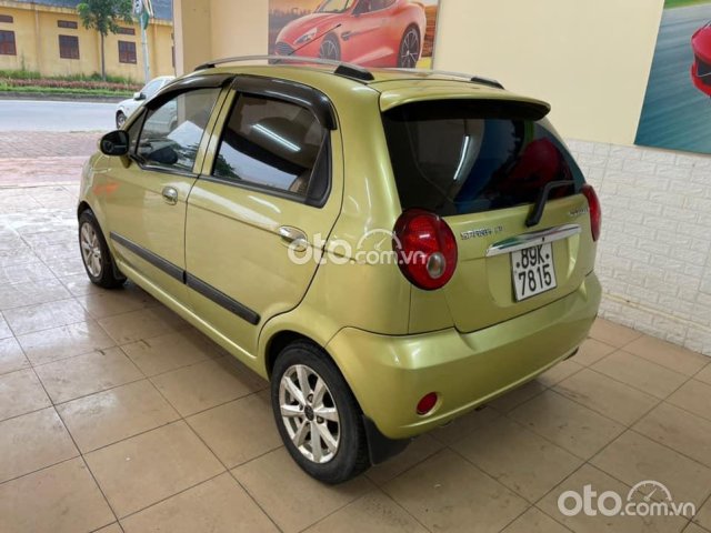 Cần bán gấp Chevrolet Spark đời 2008, màu xanh lục số tự động, giá tốt