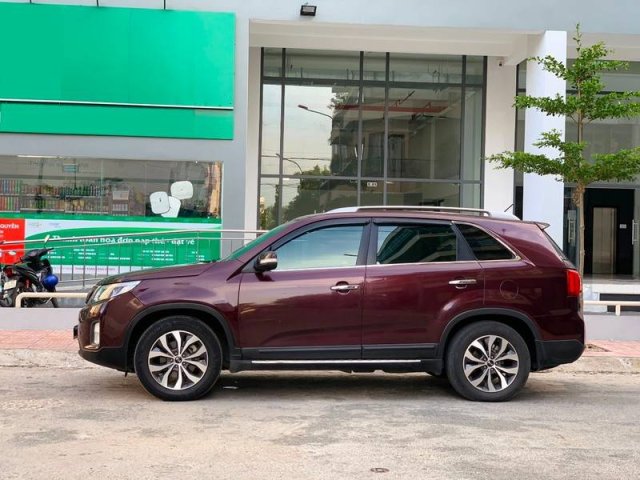 Cần bán lại xe Kia Sorento năm sản xuất 2018, giá tốt