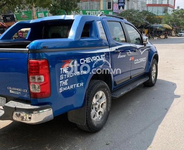 Bán ô tô Chevrolet Colorado LTZ 2.8 4x4 2013, màu xanh lam, xe nhập còn mới0