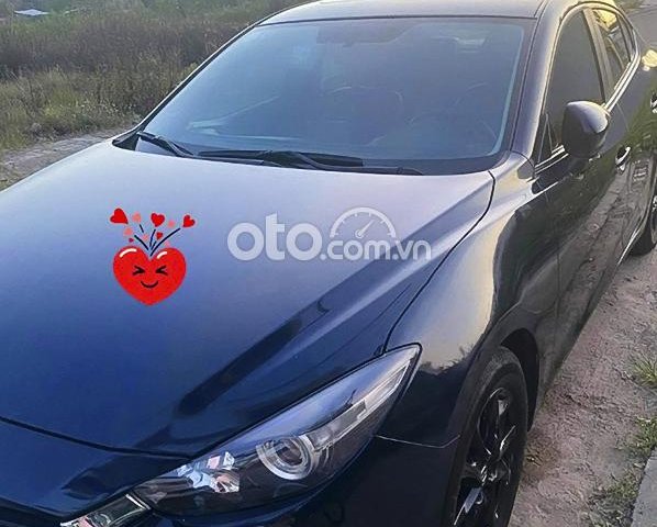 Bán Mazda 3 1.5 AT đời 2018, màu xanh lam xe gia đình0