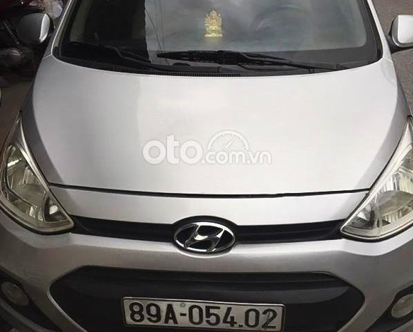 Bán Hyundai i10 Grand 1.0 MT sx 2015 màu bạc0