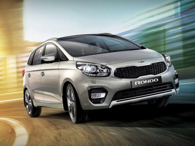 Cần bán xe Kia Rondo 2.0 GAT Deluxe 2021, màu bạc, giá tốt0