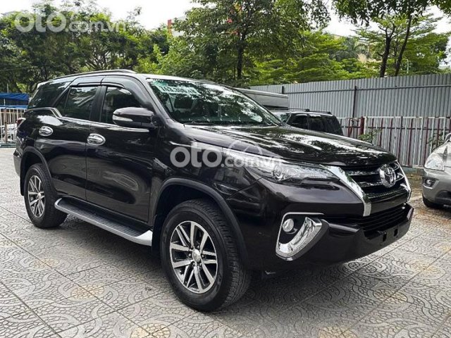 Bán Toyota Fortuner 2.7V 4x4 AT đời 2017, màu nâu, nhập khẩu nguyên chiếc