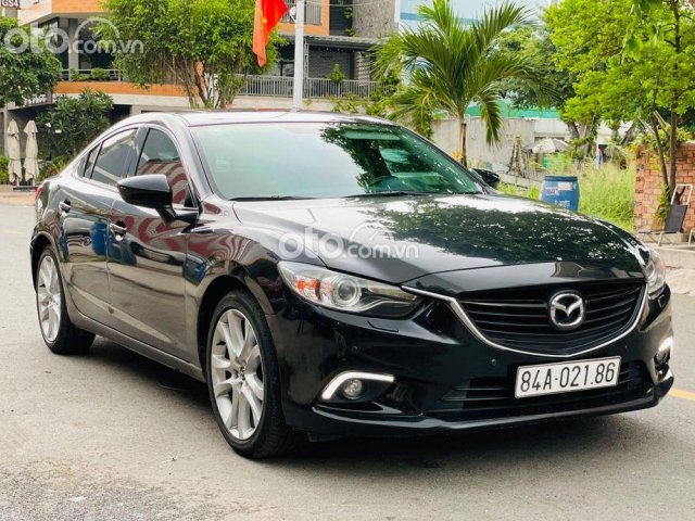 Cần bán gấp Mazda 6 2016, màu đen, 638tr