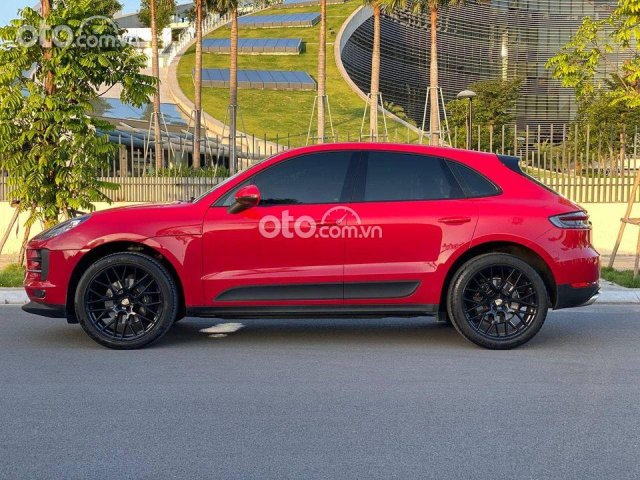 Bán Porsche Macan 2020, màu đỏ hình thức đẹp