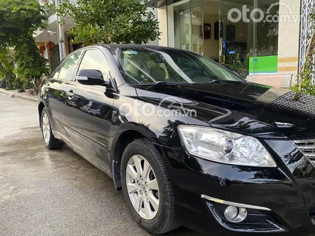 Cần bán xe Toyota Camry đời 2007, màu đen