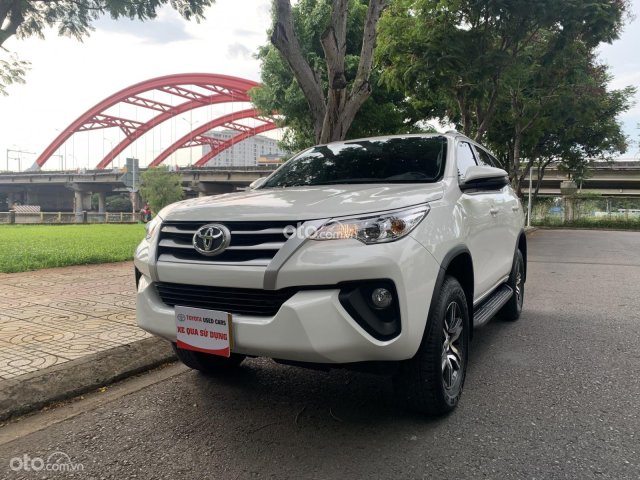 Bán Toyota Fortuner 2019 máy dầu số sàn - xe gia đình0