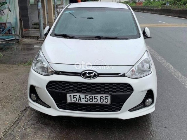 Bán Hyundai Grand i10 sản xuất năm 2018, màu trắng còn mới, giá chỉ 339 triệu0