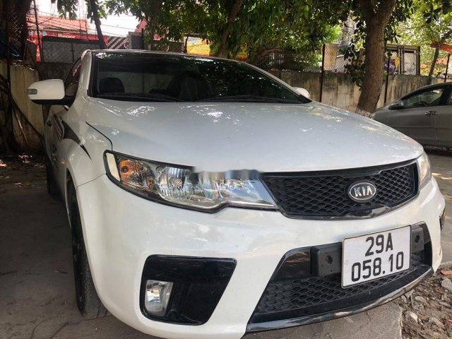 Bán Kia Cerato Koup sản xuất năm 2010, màu trắng, xe nhập chính chủ, giá tốt0