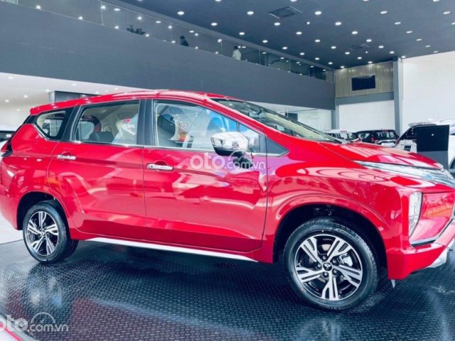 Bán ô tô Mitsubishi Xpander 1.5 AT sản xuất 2021, màu đỏ0