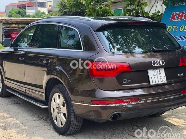 Bán Audi Q7 sản xuất 2010, màu nâu, nhập khẩu nguyên chiếc, giá tốt0