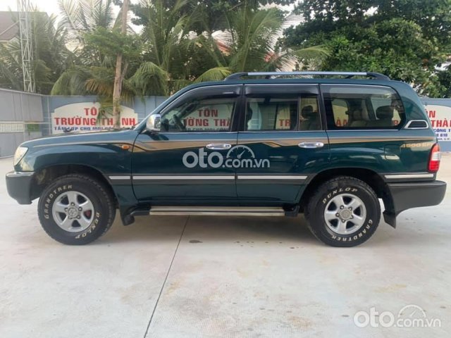 Bán xe Toyota Land Cruiser 2001, màu xanh lục