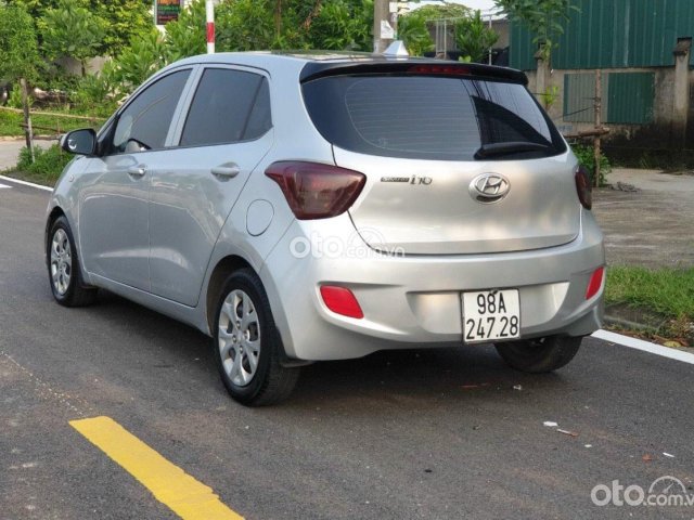 Cần bán lại xe Hyundai Grand i10 2014, màu bạc, xe nhập, 185 triệu