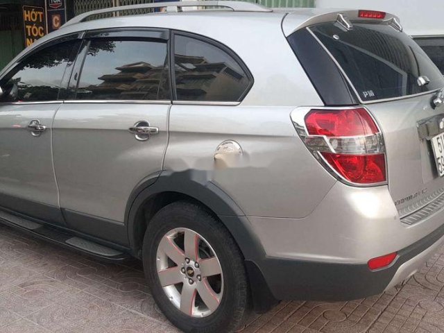 Bán xe Chevrolet Captiva năm sản xuất 2007, màu bạc xe gia đình, giá tốt0