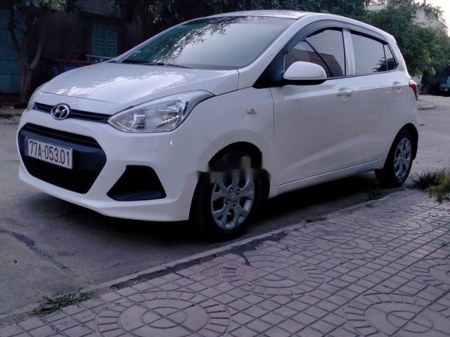 Xe Hyundai Grand i10 năm 2015, màu trắng, nhập khẩu