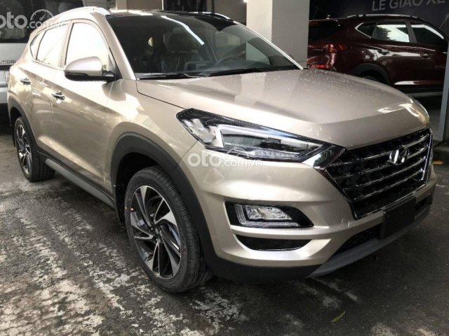 Bán ô tô Hyundai Tucson 1.6 AT Turbo sản xuất 2020 vàng cát0