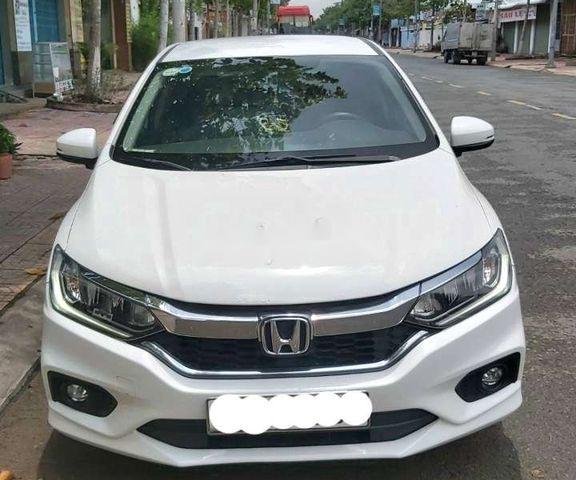 Bán Honda City 1.5TOP năm sản xuất 2018, màu trắng, giá chỉ 470 triệu