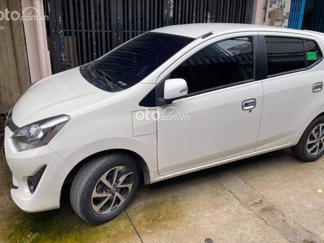 Cần bán gấp Toyota Wigo 1.2G MT năm 2019, màu trắng, xe nhập còn mới, giá tốt0