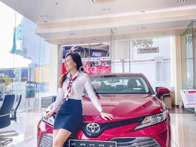 Ưu đãi cực lớn khi mua xe Toyota Camry model 2021 mới 100%0