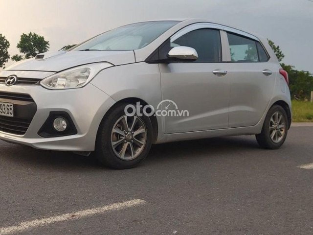 Cần bán Hyundai Grand i10 năm 2014, màu bạc, nhập khẩu nguyên chiếc còn mới, giá chỉ 214 triệu0