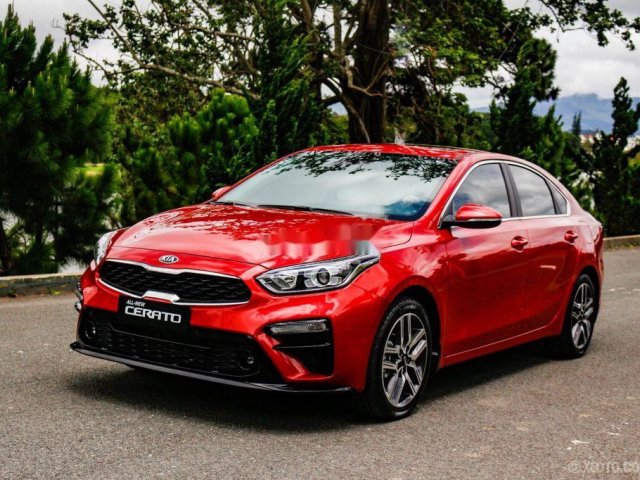 Bán Kia Cerato đời 2021, màu đỏ, xe nhập0