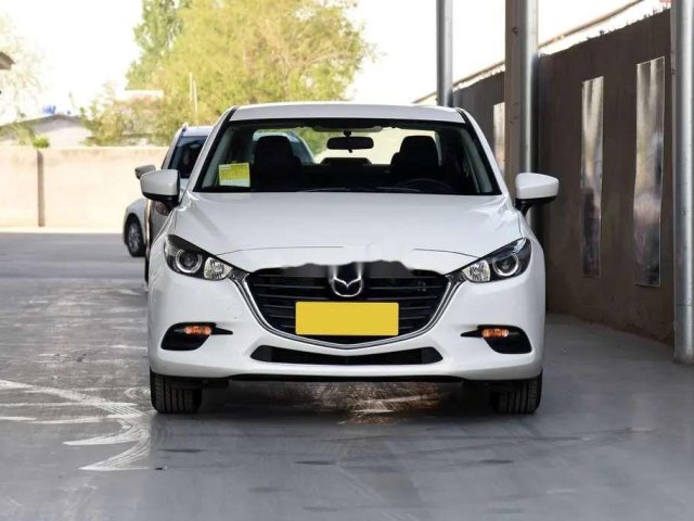 Xe Mazda 3 đời 2017, màu trắng0