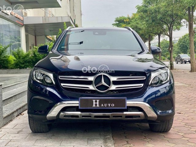 Cần bán xe Mercedes GLC250 4Matic đời 2019, màu xanh  0