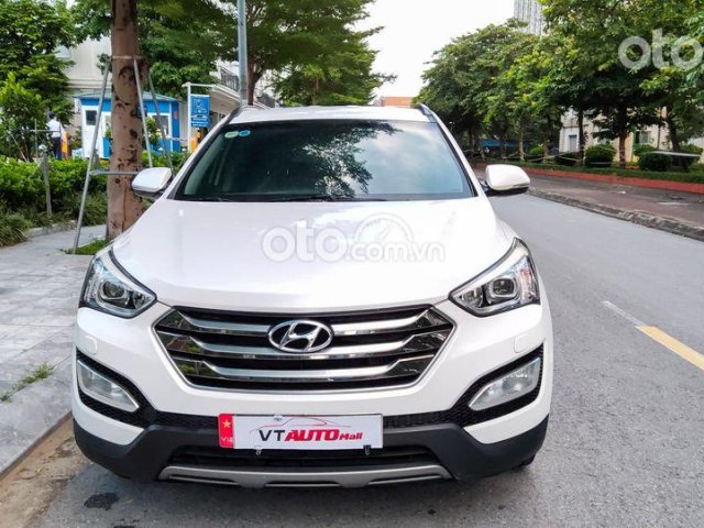 Bán Hyundai Santa Fe đời 2015, màu trắng, giá chỉ 780 triệu0