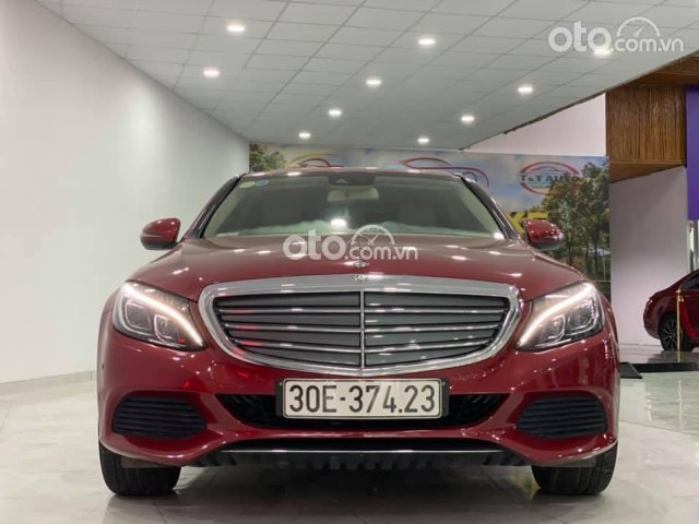 C250 sản xuất 2016 đỏ - nội thất kem0