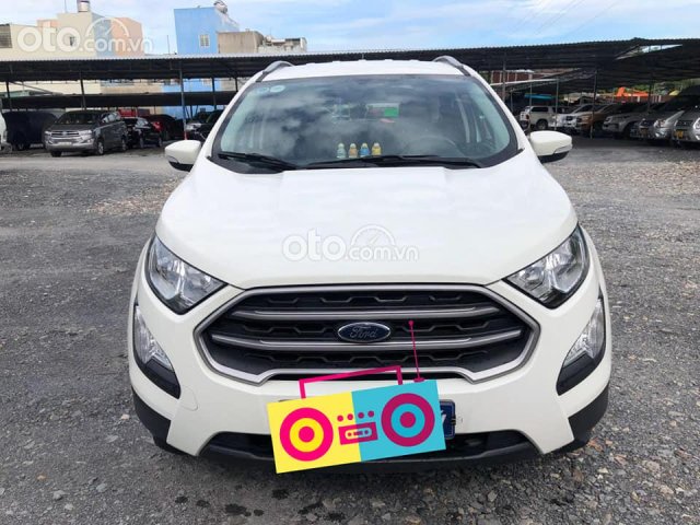 Cần bán gấp Ford EcoSport đời 2019, màu trắng số tự động