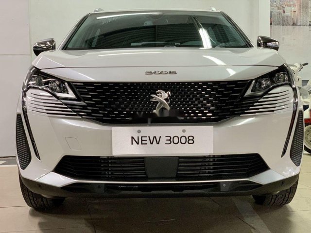 Cần bán xe Peugeot 3008 năm sản xuất 2021, giá 989tr