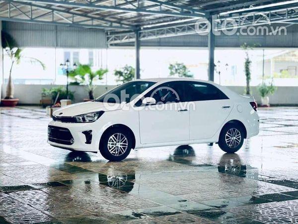 Cần bán Kia Soluto MT đời 2021, màu trắng0