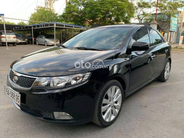 Xe Kia Forte năm sản xuất 2013, màu đen giá cạnh tranh0