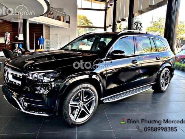 Bán Mercedes GLS 450 năm 2021, màu đen, giá thấp0