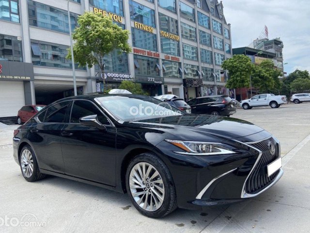 Bán Lexus ES 250 sản xuất năm 2019, màu đen, xe nhập