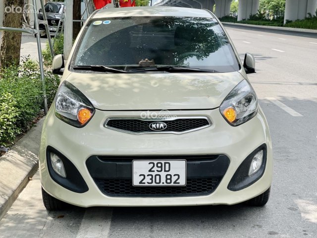 Kia Morning Van 1.0 AT sản xuất 2014 màu kem be0