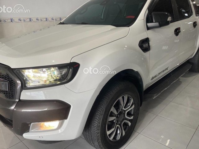 Cần bán Ford Ranger Wildtrak 3.2 2015, màu trắng, nhập khẩu nguyên chiếc0