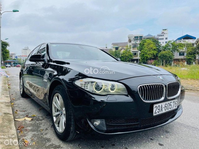 Bán BMW 528i sản xuất năm 2011, màu đen, xe nhập còn mới0