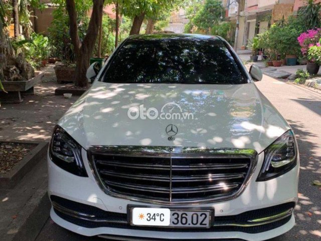 Cần bán lại xe Mercedes S450 năm sản xuất 2017, màu trắng0