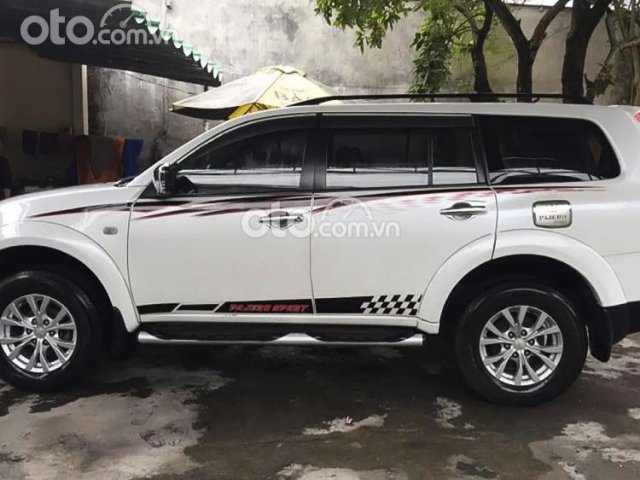 Bán Mitsubishi Pajero Sport D 4x2 MT năm 2016, màu trắng  0