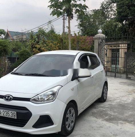 Bán Hyundai Grand i10 sản xuất năm 2016, màu trắng, xe nhập, giá 200tr0