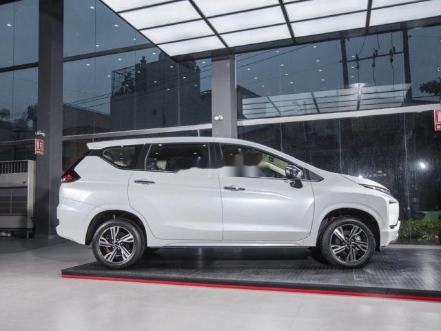 Cần bán Mitsubishi Xpander 2021, màu trắng, xe nhập0