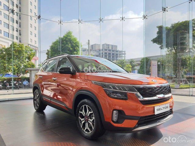 Bán ô tô Kia Seltos 1.4turbo Deluxe sản xuất năm 2021, màu nâu, 615 triệu