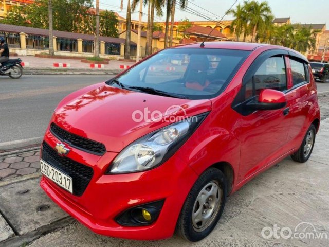 Cần bán gấp Chevrolet Spark Van 2 chỗ sản xuất 2016, màu đỏ như mới