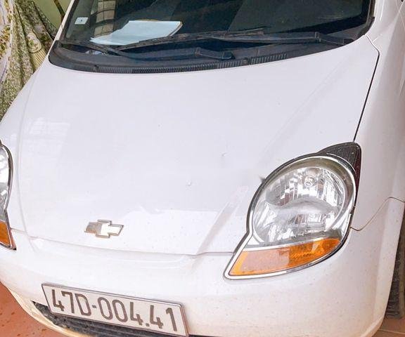 Bán xe Chevrolet Spark năm 2014, màu trắng chính chủ0