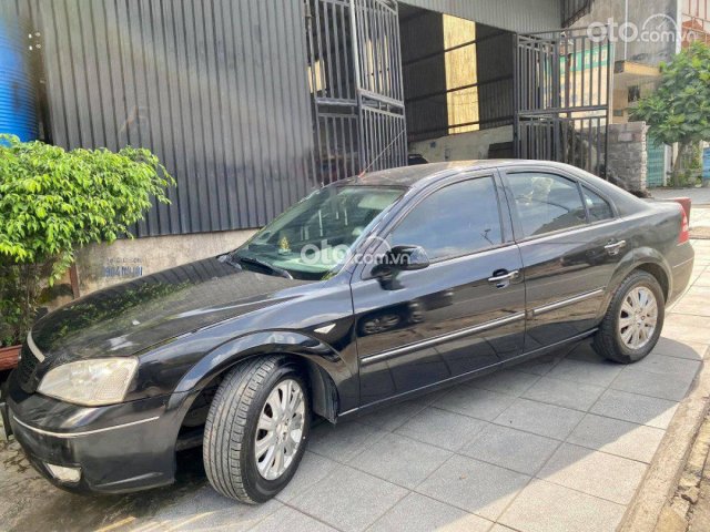 Cần bán Ford Mondeo 2.0 AT 2005, màu đen