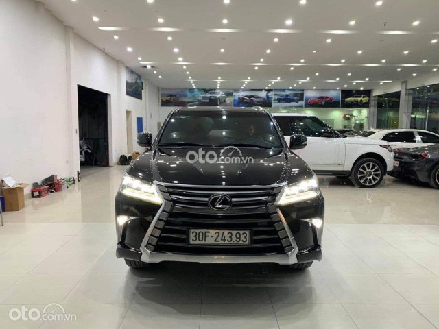 Bán Lexus LX 570 sản xuất 2016, màu đen