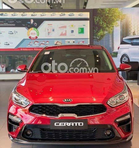 Cần bán xe Kia Cerato 1.6 MT sản xuất năm 2021, màu đỏ, giá tốt0