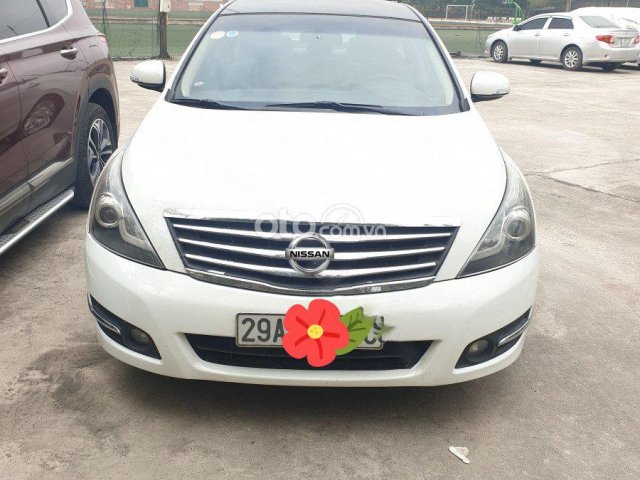 Bán xe Nissan Teana năm 2010, màu trắng, nhập khẩu chính chủ  