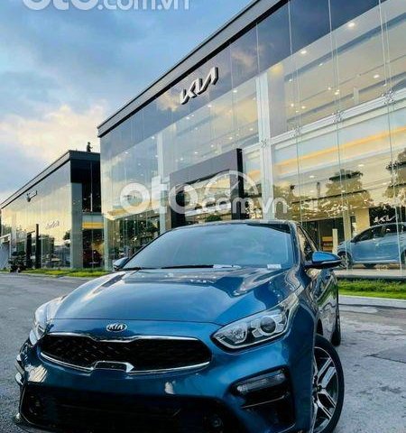 Cần bán xe Kia Cerato 2.0 Premium sản xuất năm 2021, màu xanh lam0